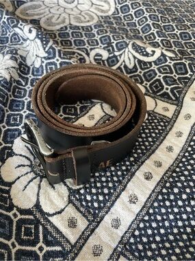 American eagle black leather belt